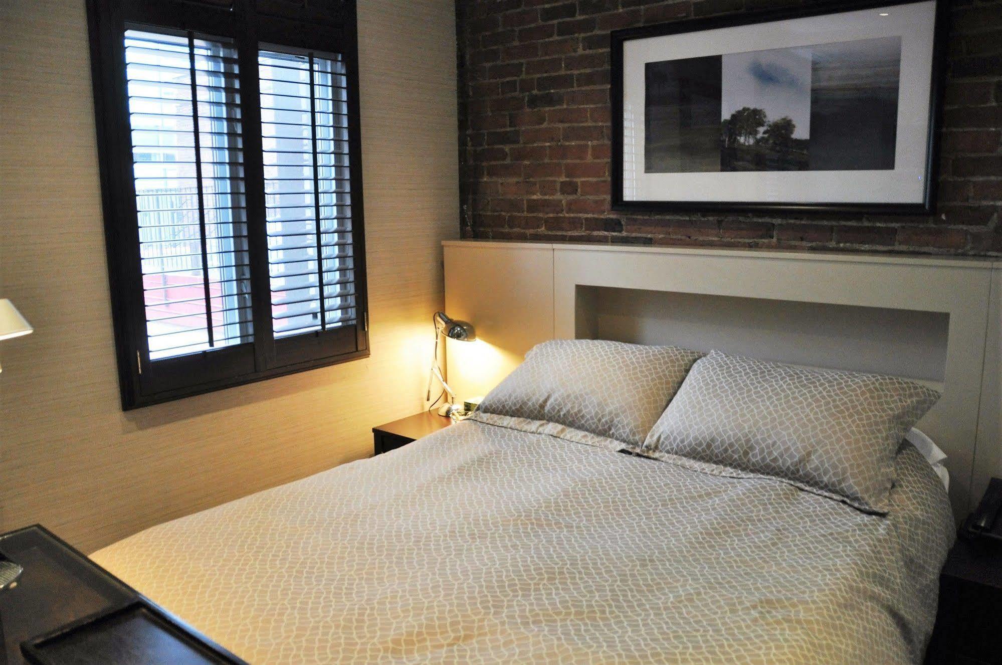 1595 Saint-Denis Hotel Montréal Eksteriør billede